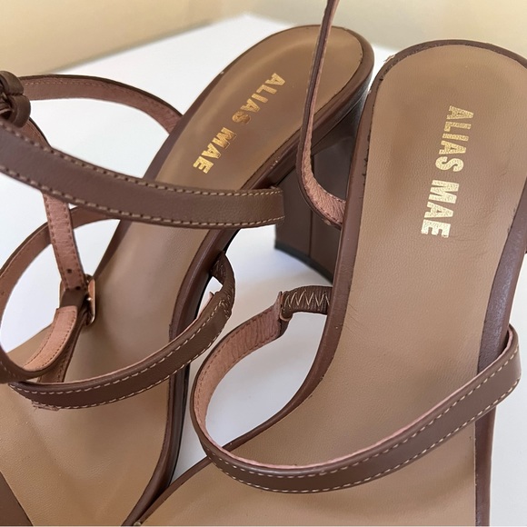 Alias Mae square toe sandals and toe ring - Picture 5 of 16